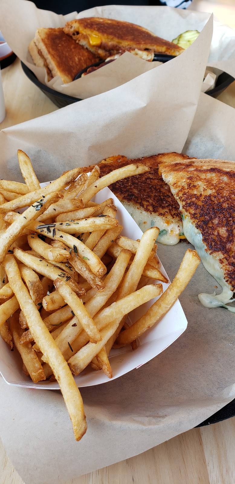 Toasted-Westside Shoppes | restaurant | 6506 Old Brick Road, Windermere, FL 34786, USA | 4072175485 OR +1 407-217-5485