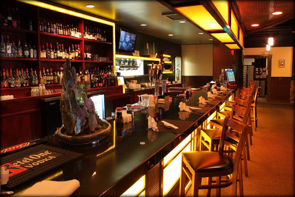 Okami Japanese Steakhouse | restaurant | 614 S College Rd, Wilmington, NC 28403, USA | 9103993366 OR +1 910-399-3366