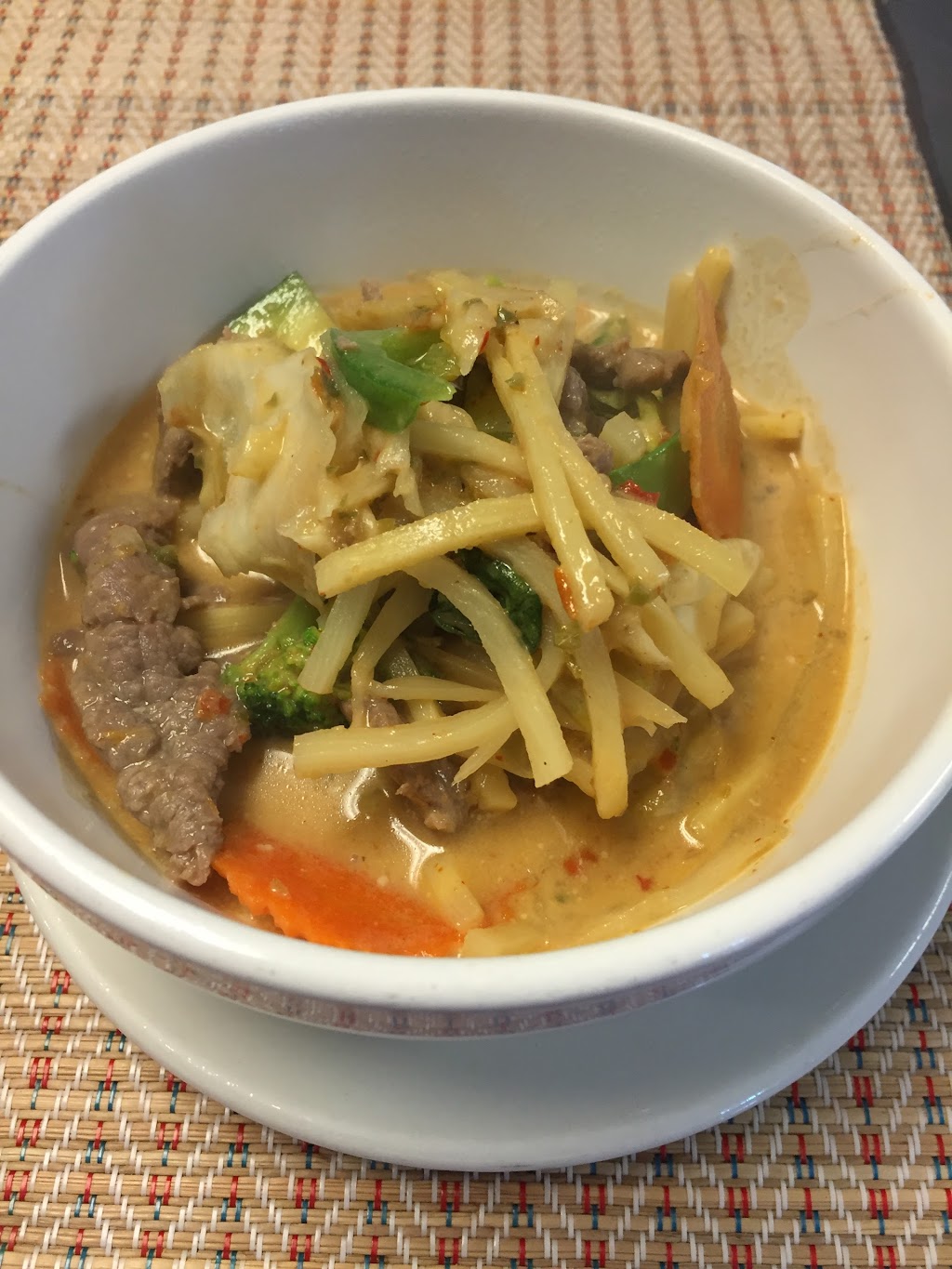 Taste of Thai | restaurant | 2105 Tom St, Navarre, FL 32566, USA | 8509397727 OR +1 850-939-7727