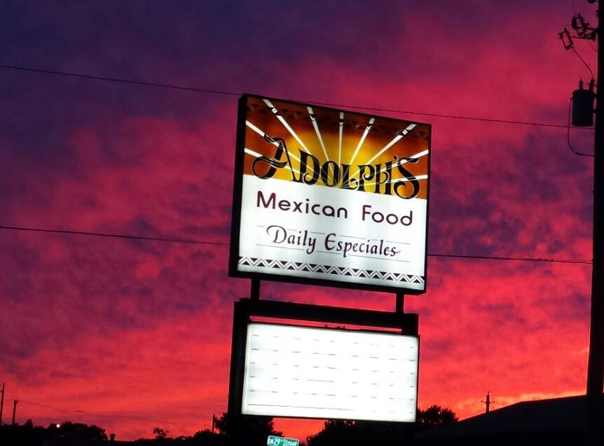 Adolphs Mexican Foods | restaurant | 2903 Avenue of the Cities, Moline, IL 61265, USA | 3097978408 OR +1 309-797-8408