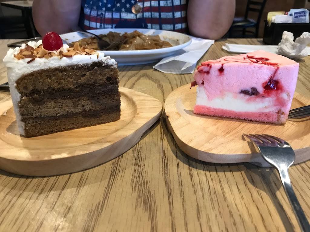 Royal Thai Bistreaux | restaurant | 1299 Hickory Ave a, Harahan, LA 70123, USA | 5045753599 OR +1 504-575-3599