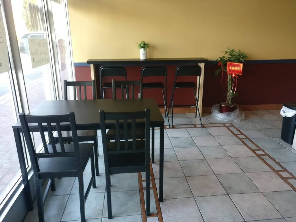 Brother Chius Chinese Food | meal takeaway | Mulligan Centre, 2900 Woodroffe Ave, Nepean, ON K2J 4G3, Canada | 6138239788 OR +1 613-823-9788