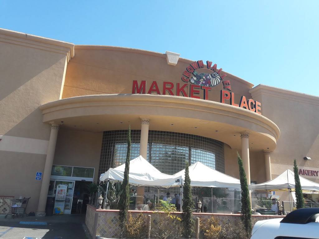 Crown Valley Market | bakery | 27771 Center Dr, Mission Viejo, CA 92692, USA | 9493401010 OR +1 949-340-1010