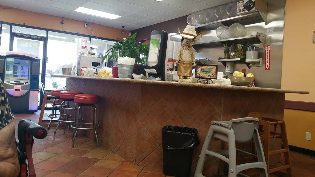 Rubens Tacos | restaurant | 7107 Arlington Ave, Riverside, CA 92503, USA | 9516888809 OR +1 951-688-8809