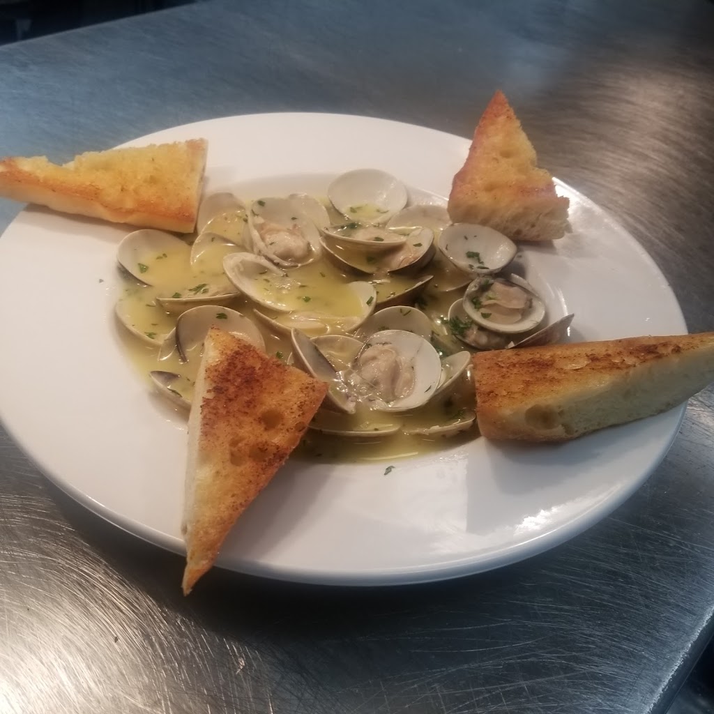 Jacks at the Market | restaurant | 1004 F St SW, Quincy, WA 98848, USA | 5097943446 OR +1 509-794-3446