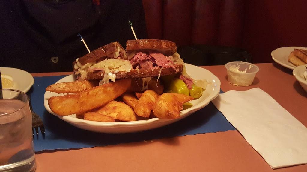 Schererville Lounge | restaurant | 48 E Joliet St, Schererville, IN 46375, USA | 2193225660 OR +1 219-322-5660