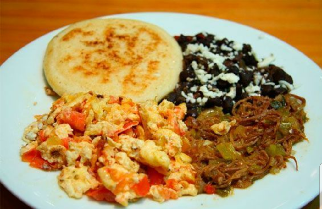 Rincon Latino | restaurant | 2132 Whisper Lakes Blvd, Orlando, FL 32837, USA | 4077345525 OR +1 407-734-5525