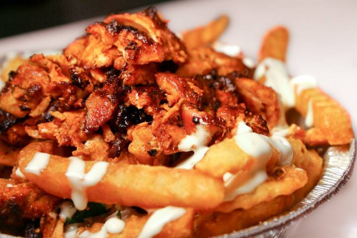 Shawarmania | restaurant | 22-49 31st St, Astoria, NY 11105, USA | 7185451800 OR +1 718-545-1800