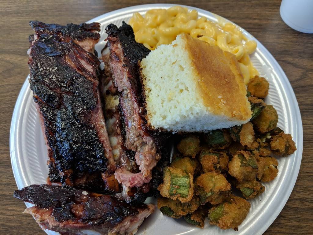 Scruggs BBQ | restaurant | 1315 AL-20, Decatur, AL 35601, USA | 2563517937 OR +1 256-351-7937