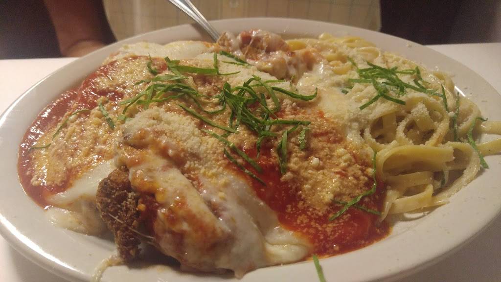 Gusto Cucina Italiana | restaurant | 229 Del Prado Blvd N #15, Cape Coral, FL 33909, USA | 2394585900 OR +1 239-458-5900