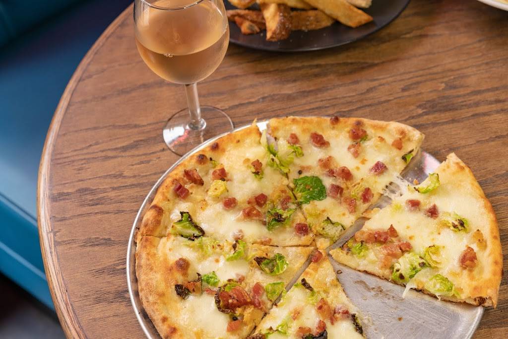 Fatto Americano | restaurant | 338 George St, New Brunswick, NJ 08901, USA | 7322140223 OR +1 732-214-0223