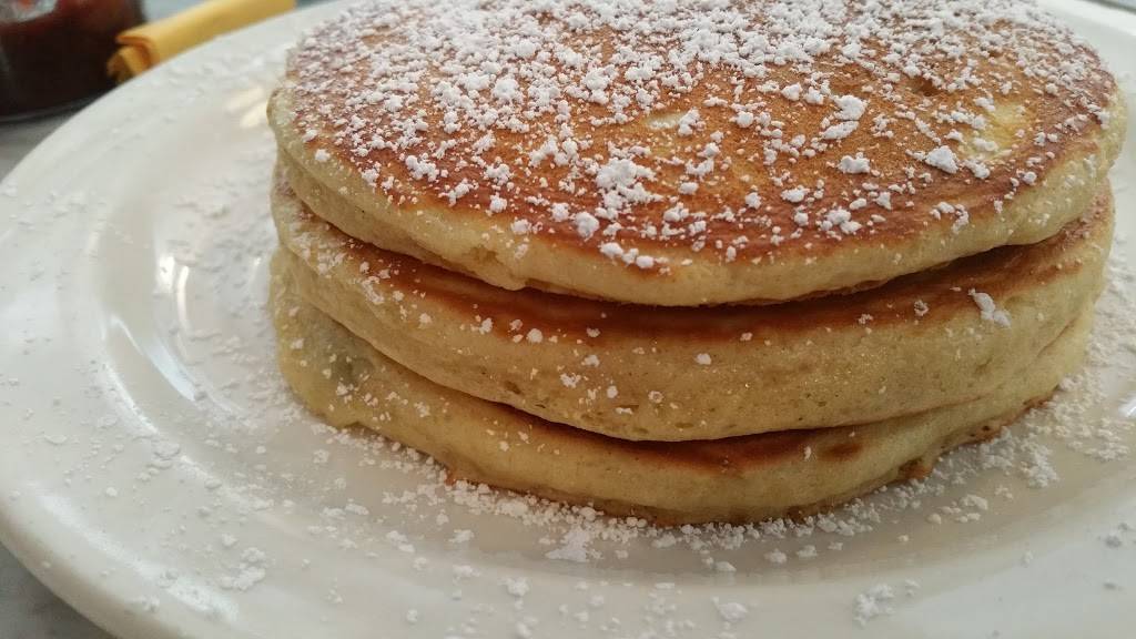 Beachwood Cafe | cafe | 2695 N Beachwood Dr, Los Angeles, CA 90068, USA | 3238711717 OR +1 323-871-1717