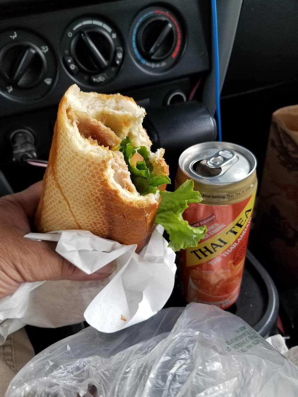 Huong Lan Sandwiches | meal takeaway | 1311 E Hammer Ln, Stockton, CA 95210, USA | 2094731111 OR +1 209-473-1111