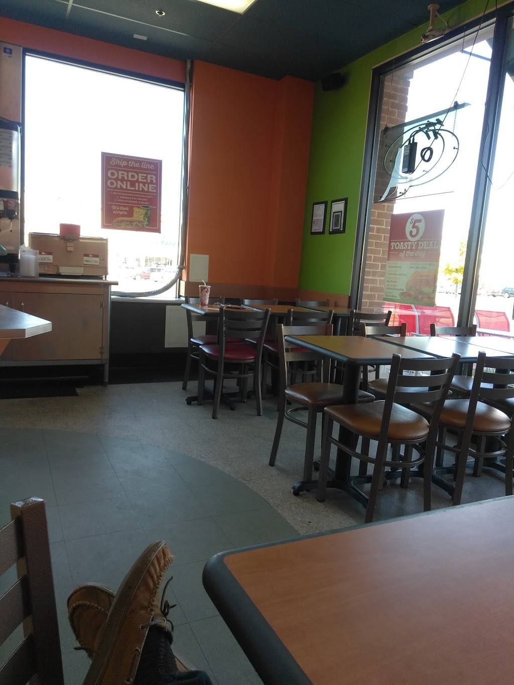 Quiznos | restaurant | 5860 Baltimore National Pike Unit E, Catonsville, MD 21228, USA | 4107477570 OR +1 410-747-7570