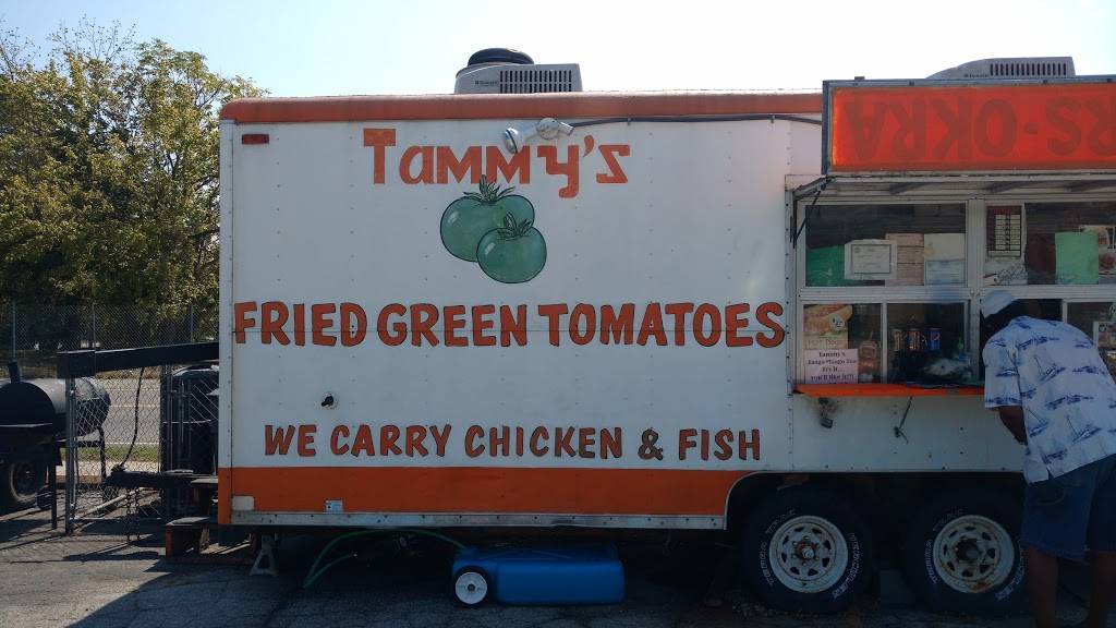Tammys Fish & Fried Green Tomatoes | restaurant | 4033-4099 Holston Dr, Knoxville, TN 37914, USA | 8653639224 OR +1 865-363-9224