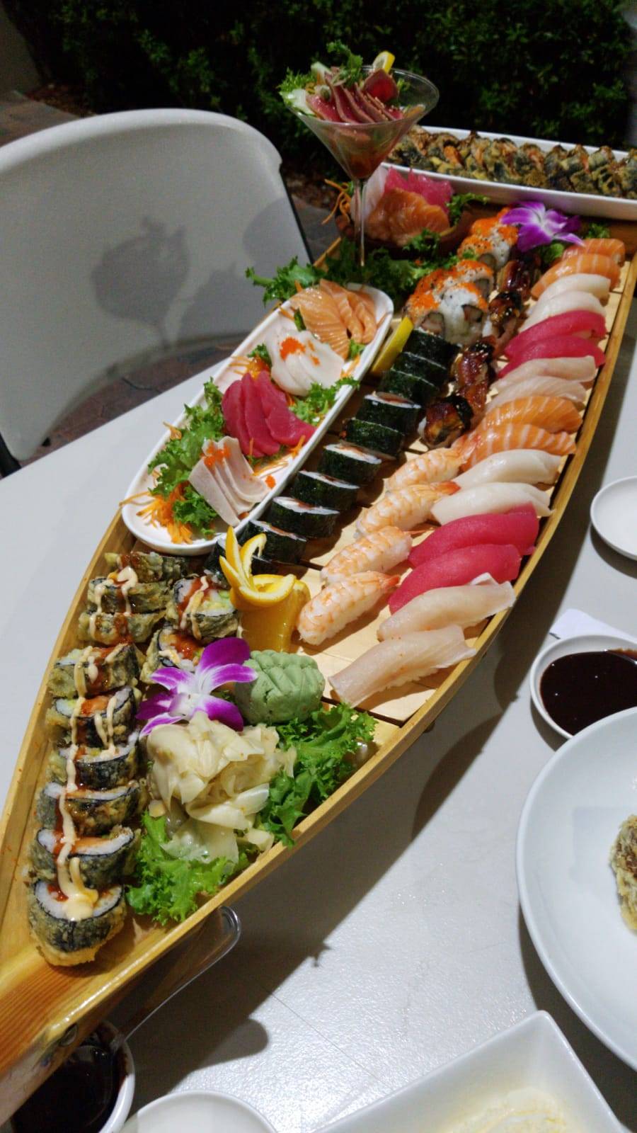 Bluefin Sushi | restaurant | 861 NW 51st St, Boca Raton, FL 33431, USA | 5619818986 OR +1 561-981-8986
