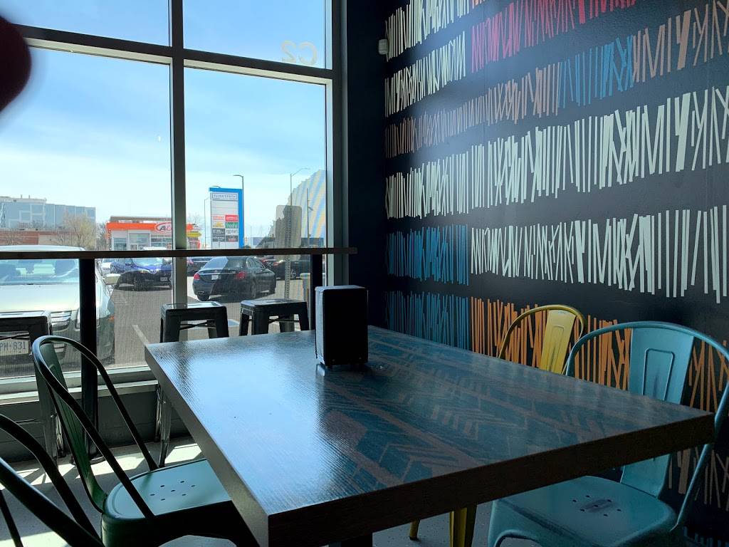 Get Grill | restaurant | 6815 Airport Rd Unit C2, Mississauga, ON L4V 1E6, Canada | 9056723222 OR +1 905-672-3222