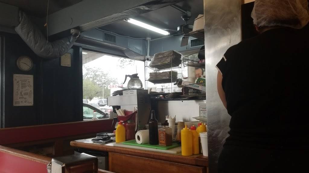 Judys Diner | restaurant | 5220 Old Winter Garden Rd, Orlando, FL 32811, USA | 4072959532 OR +1 407-295-9532