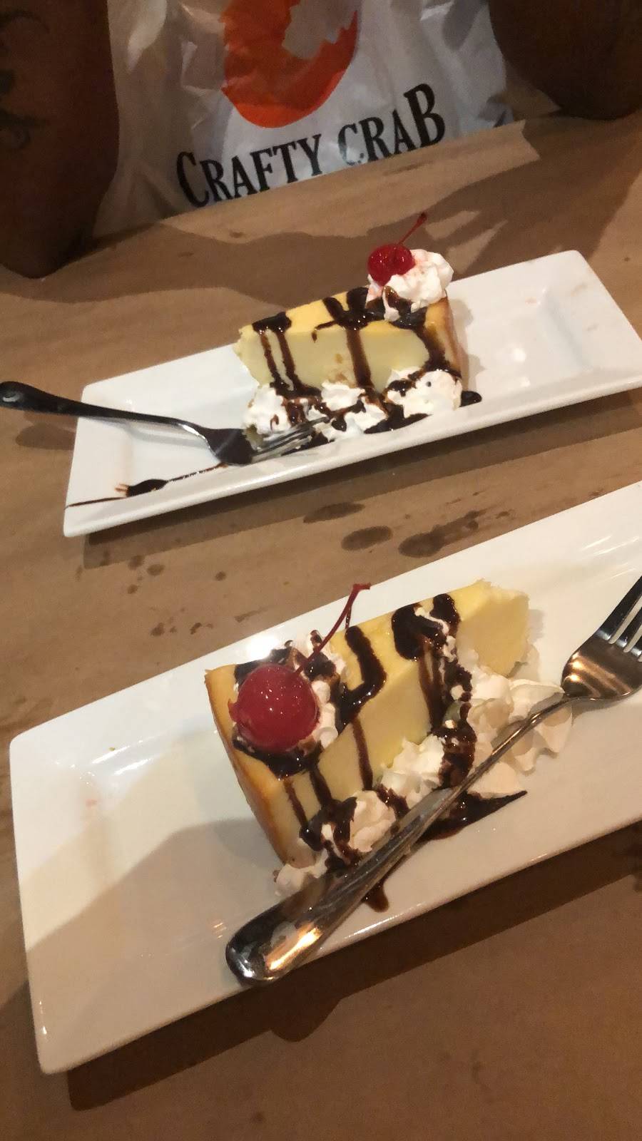 Crafty Crab | restaurant | 8496 Palm Pkwy, Orlando, FL 32836, USA | 4073157300 OR +1 407-315-7300