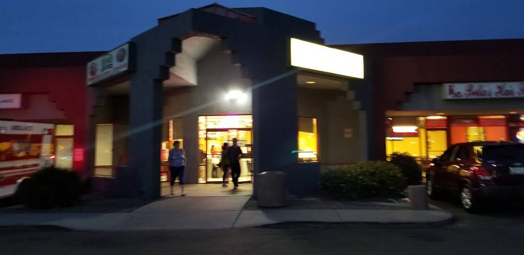 TORTAS AHOGADAS GEORGE | restaurant | 9550 W Van Buren St Suite #17, Tolleson, AZ 85353, USA | 6239075257 OR +1 623-907-5257