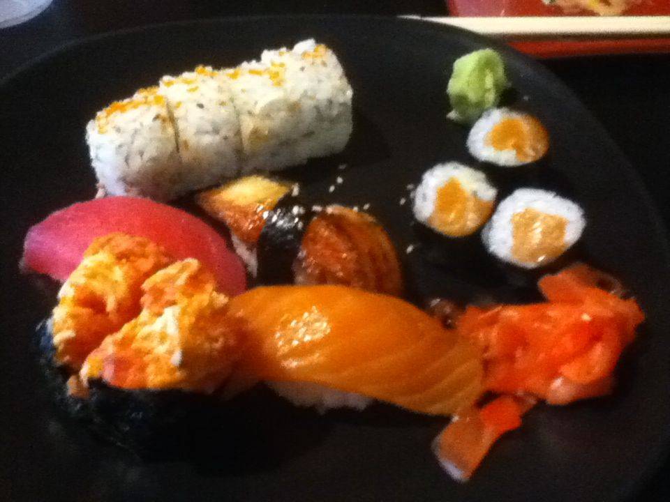 Wasabis | restaurant | 214 Market St SE, Roanoke, VA 24011, USA | 5409046254 OR +1 540-904-6254