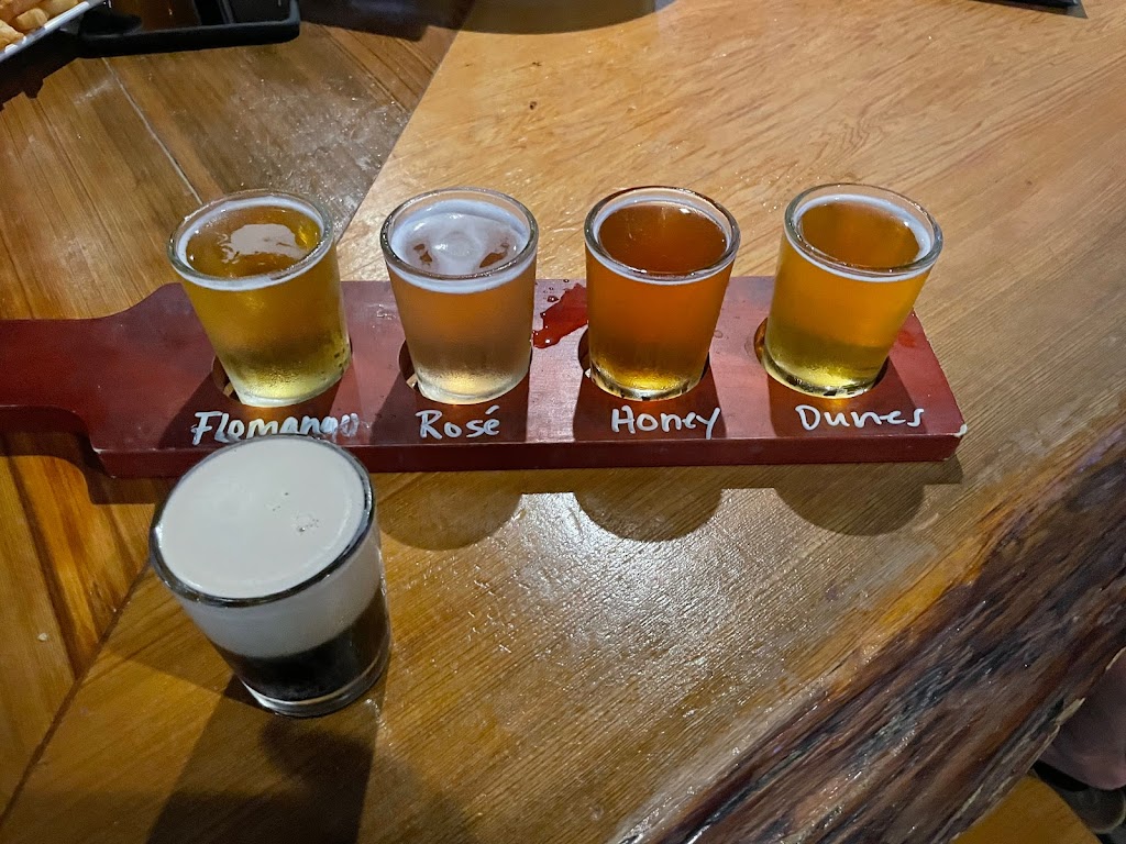 Grayton Beer Brewpub | restaurant | 170 E County Hwy 30A, Santa Rosa Beach, FL 32459, USA | 8502134000 OR +1 850-213-4000