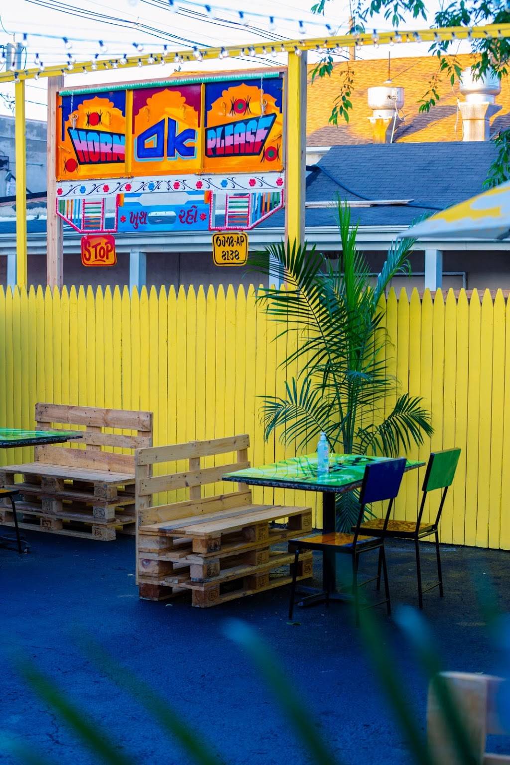 Chowpatty | restaurant | 1349 Oak Tree Rd, Iselin, NJ 08830, USA | 7322839020 OR +1 732-283-9020