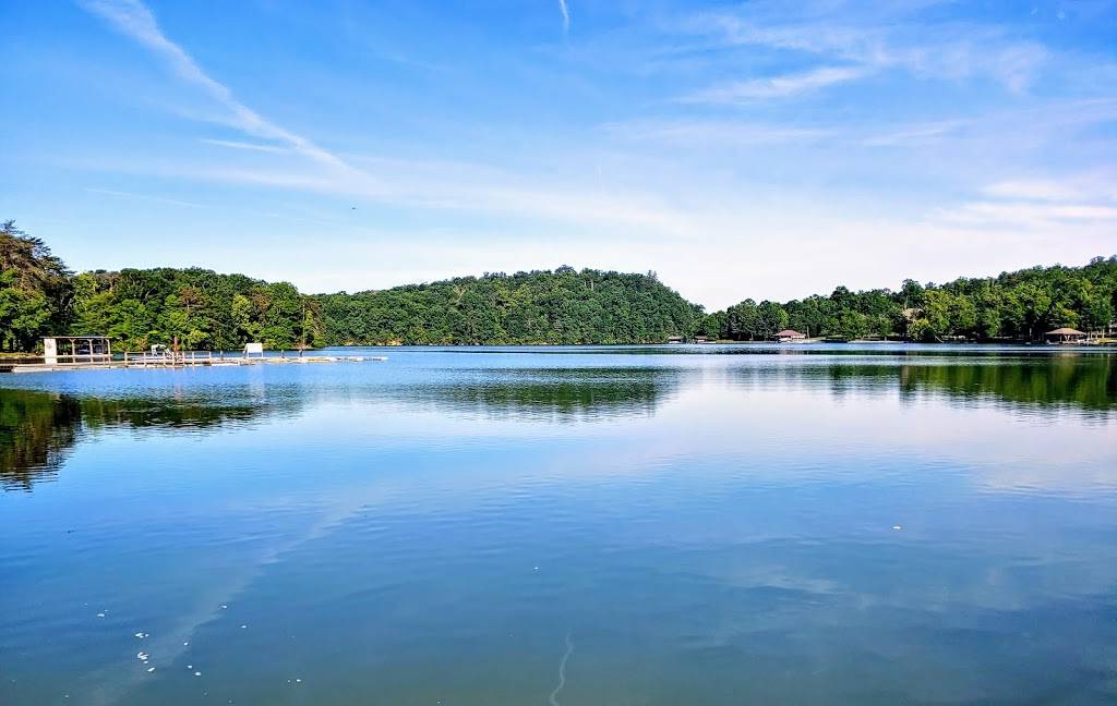 Bayside Marina & Resort | restaurant | 134 Bayside Dr, Ten Mile, TN 37880, USA | 8658981993 OR +1 865-898-1993