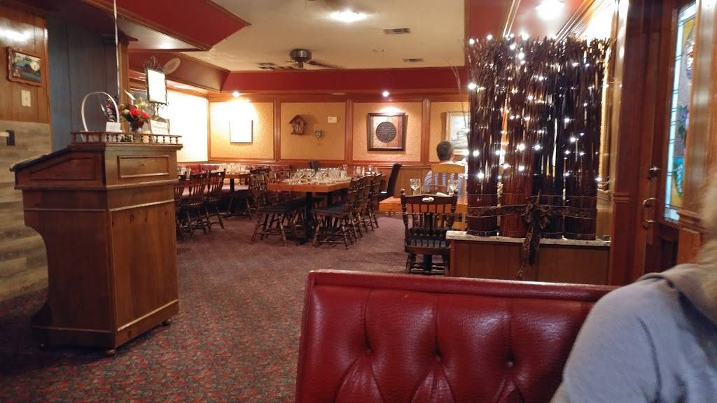 Karlings Inn/Twin Brother Bakery | restaurant | 4640 US-17, De Leon Springs, FL 32130, USA | 3869855535 OR +1 386-985-5535