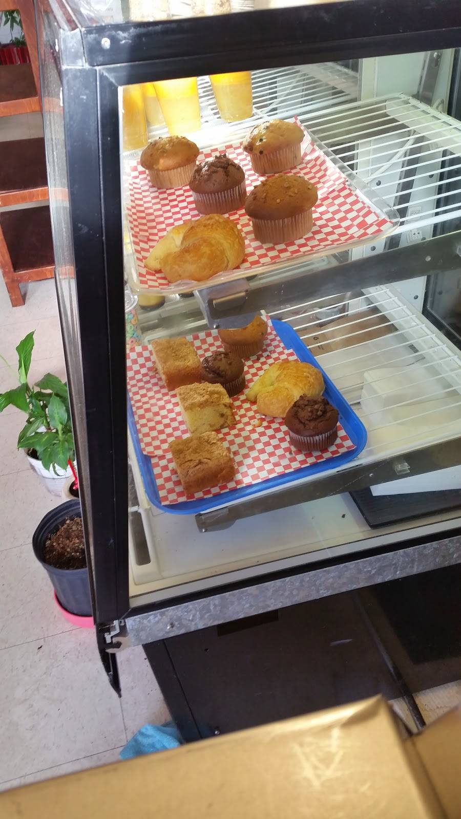 El Paraiso Cafe | restaurant | 1198 Treat Ave, San Francisco, CA 94110, USA | 4158242535 OR +1 415-824-2535