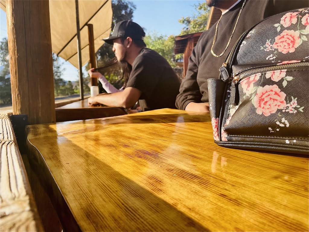 McNallys Outpost | restaurant | 11301 Kernville Rd Suite C, Kernville, CA 93238, USA | 7603762431 OR +1 760-376-2431