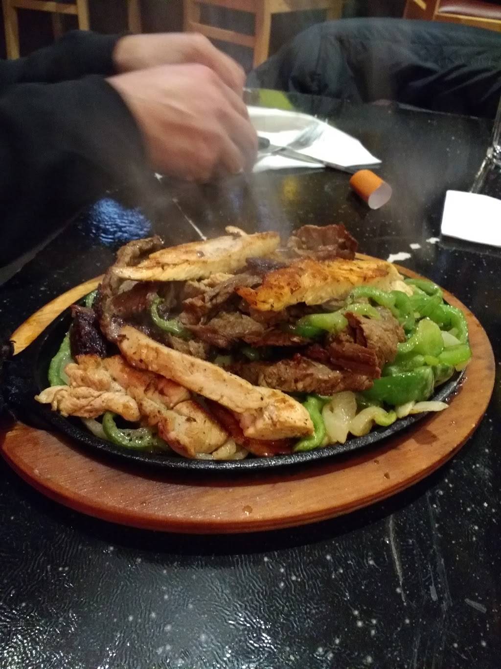 Jaliscos Mexican Grill Restaurant | restaurant | 1301 S Washington St, Kaufman, TX 75142, USA | 9729323033 OR +1 972-932-3033