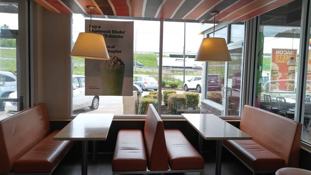 McDonalds | cafe | 481 Gordonsville Hwy, Gordonsville, TN 38563, USA | 6156831000 OR +1 615-683-1000