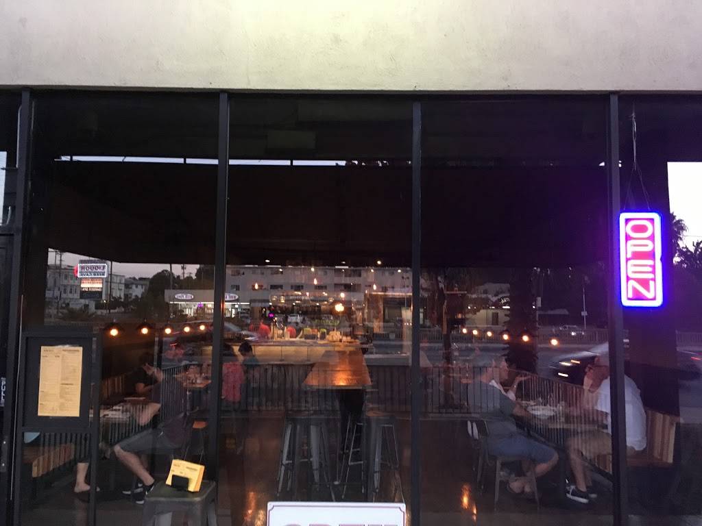 Now On 9 Thai Bistro | restaurant | 12510 Riverside Dr, Valley Village, CA 91607, USA | 8188213076 OR +1 818-821-3076