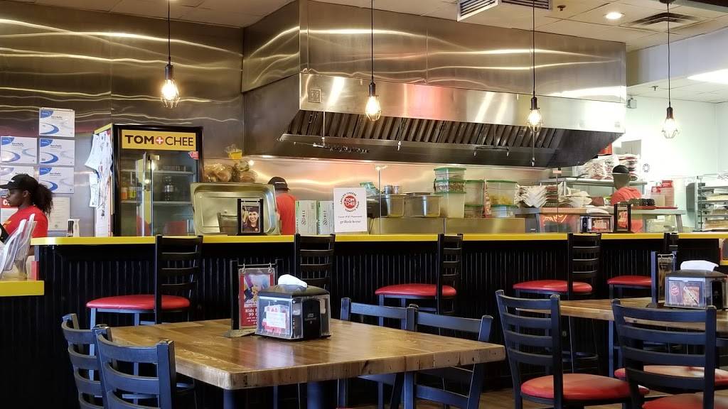 Tom+Chee Kennesaw | restaurant | 1200 Ernest W Barrett Pkwy NW #208, Kennesaw, GA 30144, USA | 6784988321 OR +1 678-498-8321