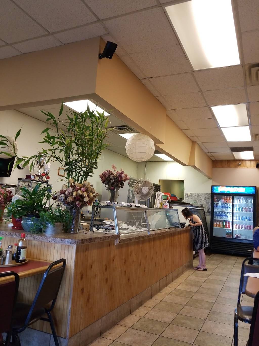 Palaces Pizza | restaurant | 1375 Maryland Ave E, St Paul, MN 55106, USA | 6517713535 OR +1 651-771-3535