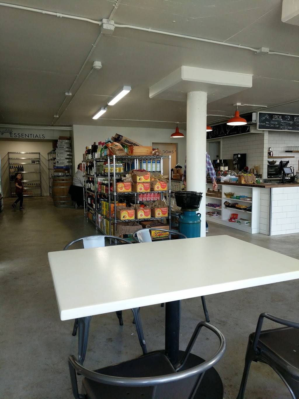 Wildwood Market and Eatery | restaurant | 9214 45th Ave SW, Seattle, WA 98136, USA | 2062571196 OR +1 206-257-1196