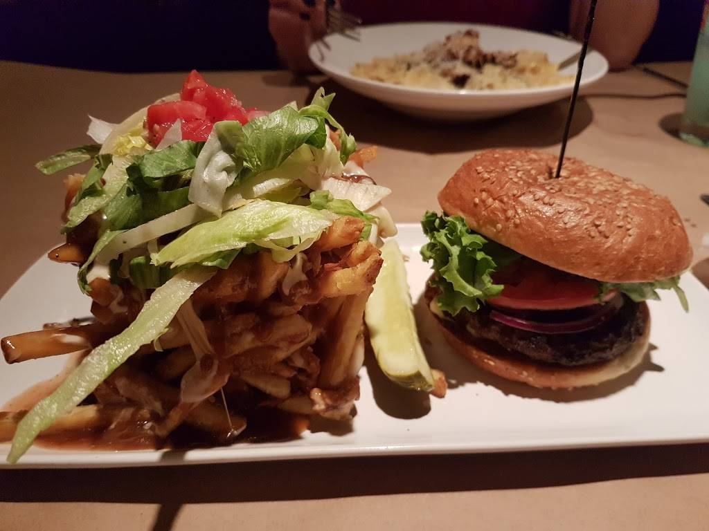 Jack Astors Bar & Grill | restaurant | 839 Golf Links Rd, Ancaster, ON L9K 1L5, Canada | 9053041721 OR +1 905-304-1721