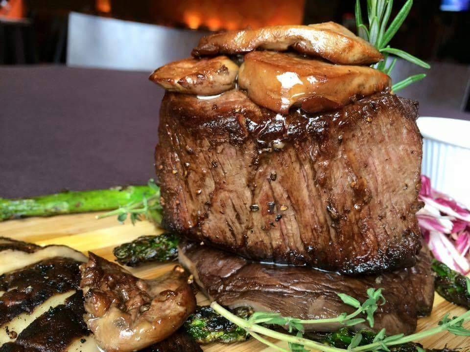 Giando on the Water | restaurant | 400 Kent Ave, Brooklyn, NY 11249, USA | 7183877000 OR +1 718-387-7000