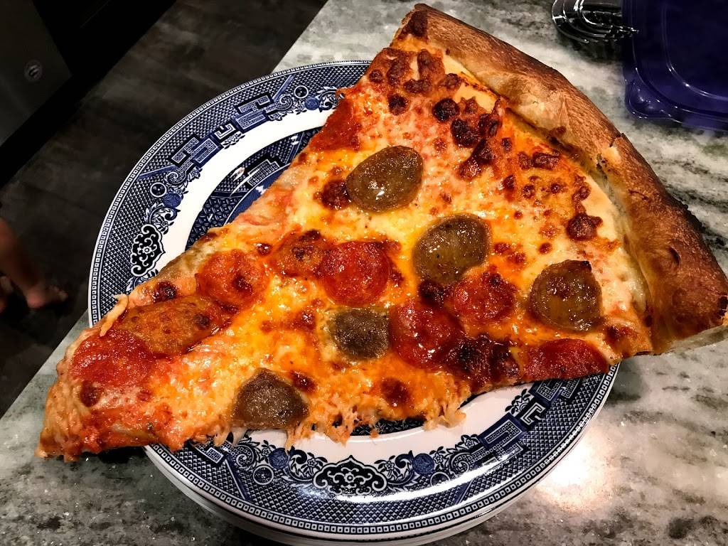 Benny Mazzettos | restaurant | 111 S Main St, Summerville, SC 29483, USA | 8432250873 OR +1 843-225-0873