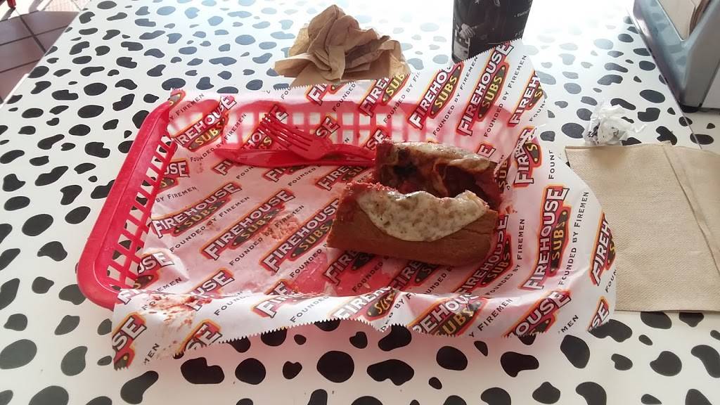 Firehouse Subs | meal delivery | 6170 20th St, Vero Beach, FL 32966, USA | 7725624233 OR +1 772-562-4233