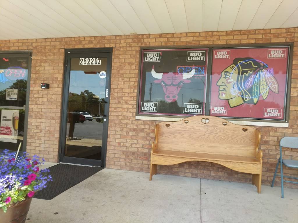 Lallos Bar & Grill | restaurant | 25220 W Reed St, Channahon, IL 60410, USA | 8154679803 OR +1 815-467-9803