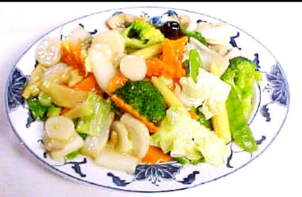 Dragon Phoenix Chinese Restaurant | restaurant | 191 Broad St, Meriden, CT 06450, USA | 2036348884 OR +1 203-634-8884