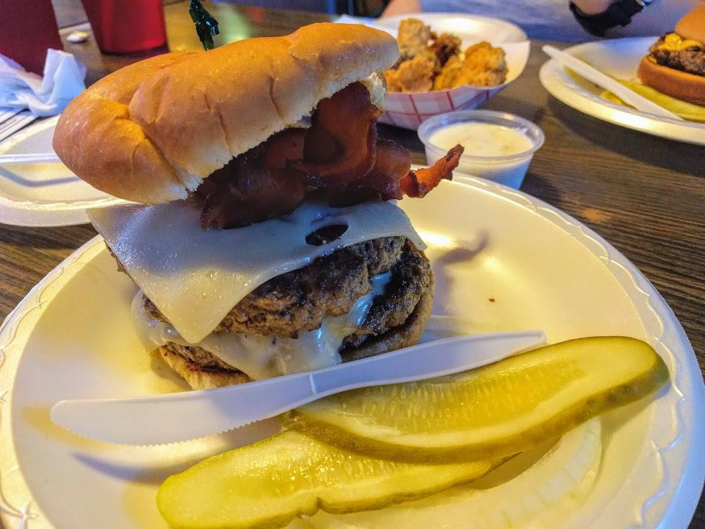 The Village Bar | restaurant | 12247 Manchester Rd, Des Peres, MO 63131, USA | 3148214532 OR +1 314-821-4532