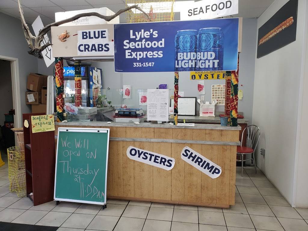 Seafood Express | restaurant | 10401 Broad River Rd, Irmo, SC 29063, USA | 8033311547 OR +1 803-331-1547