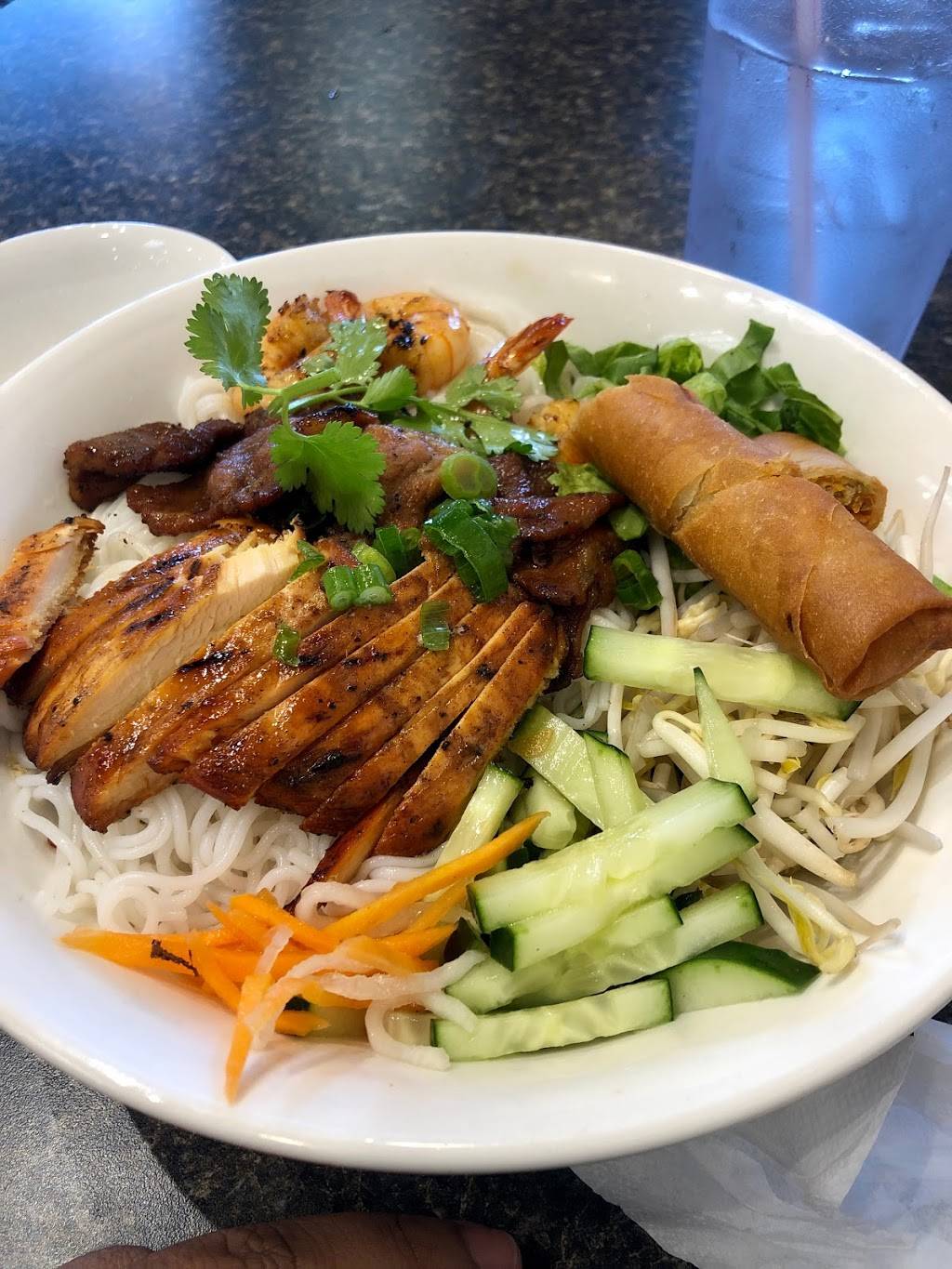 Pho Now | restaurant | 536 E Tidwell Rd, Houston, TX 77022, USA | 7136994444 OR +1 713-699-4444