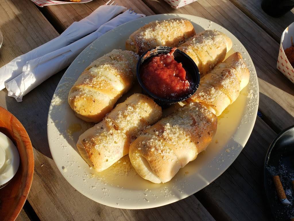 Erie Street Pub | meal takeaway | 2700 Erie St S, Massillon, OH 44646, USA | 3308343348 OR +1 330-834-3348