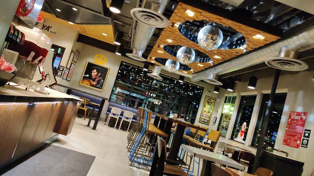 Raising Canes Chicken Fingers | restaurant | 4640 W 121st Ave, Broomfield, CO 80020, USA | 3034666382 OR +1 303-466-6382