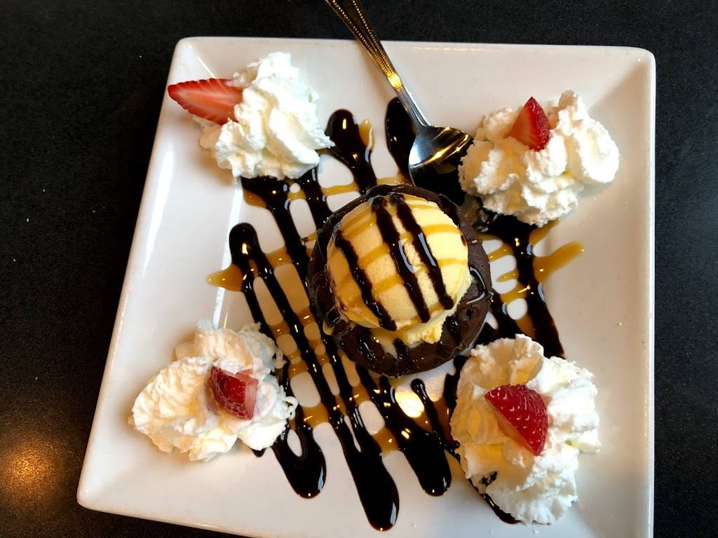 Monellis Italian Grill & Sports Bar | restaurant | 5675 Byron Center Ave SW, Wyoming, MI 49519, USA | 6165309700 OR +1 616-530-9700