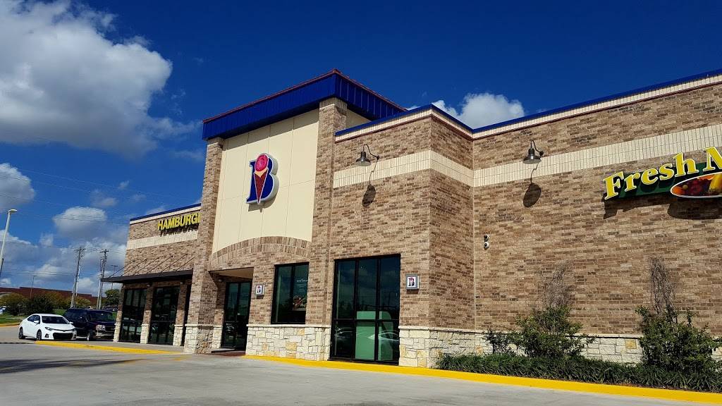 Braums Ice Cream & Burger Restaurant | restaurant | 10920 N Rockwell Ave, Oklahoma City, OK 73162, USA | 4057228126 OR +1 405-722-8126